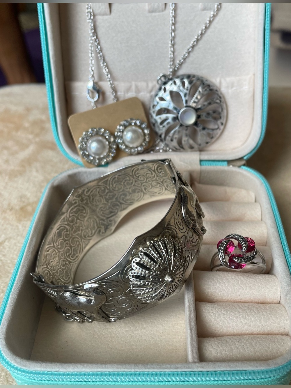 Vintage & Bohemian Silver Tone Jewelry Bundle – 4-Piece Set (Cuff, Pendant, Ring